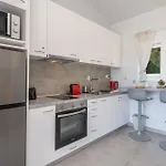 Foki House Apartamento *